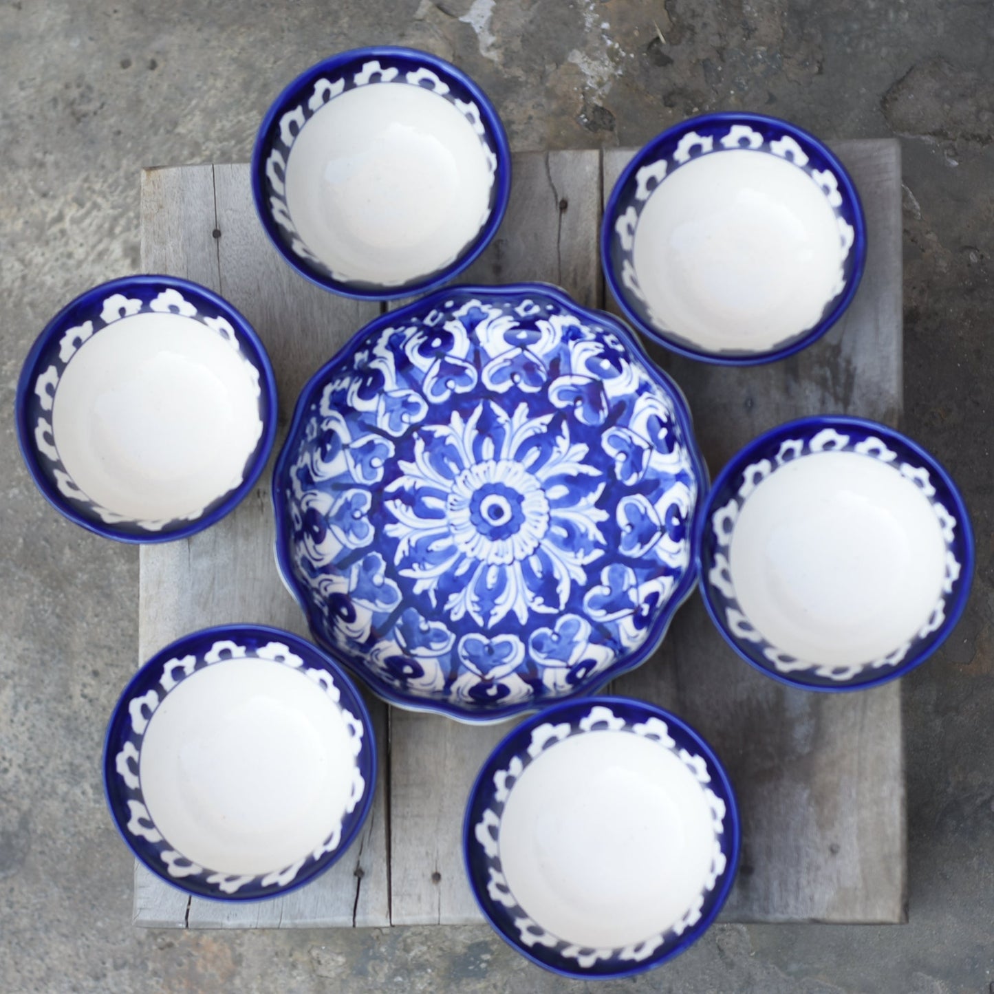 Iconic Blue 6 person Dessert Set(Round) Safalina