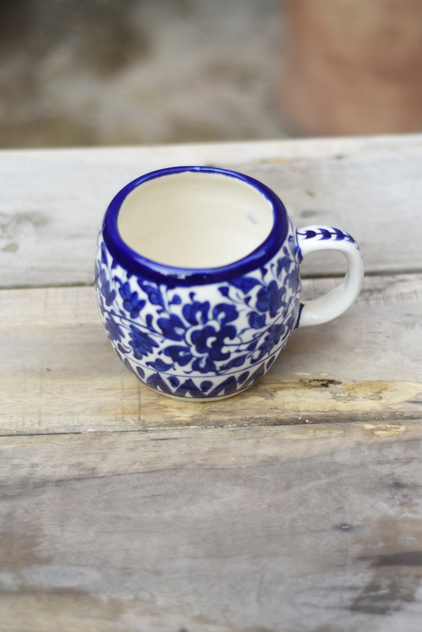 Large Serene Blue Mug with lid